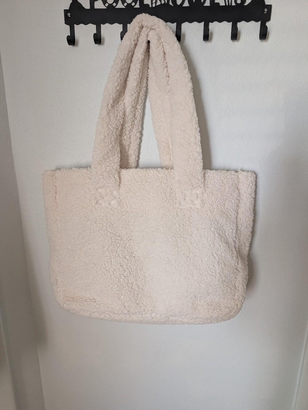 32degree Cozy Sherpa Tote Bag in Cream - Soft Women's Shoulder Bag